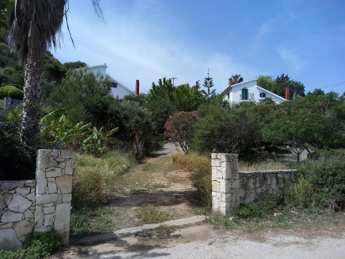 Villa Muses Kalami à Sinoikismos Plakalona Extérieur photo